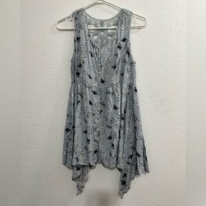 Devoted Luxury Apparel Womens Crochet Floral Tank With Kerchief Hem Birds Size M